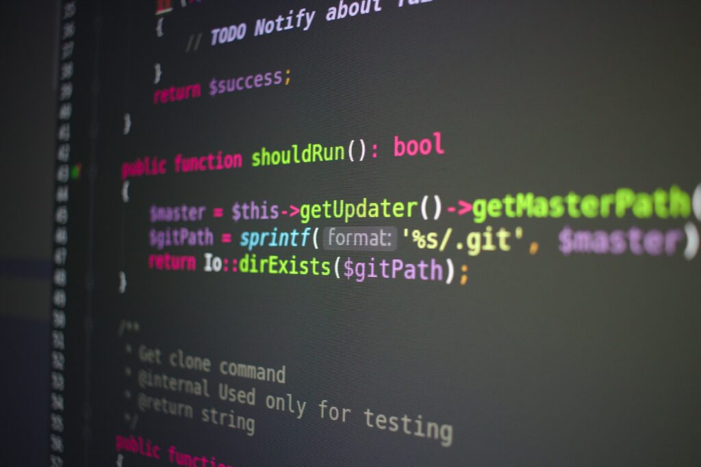 WordPress / Laravel / Joomla — Applications running on PHP